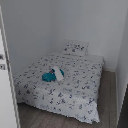 Astoria Apartament Vedere La Mare